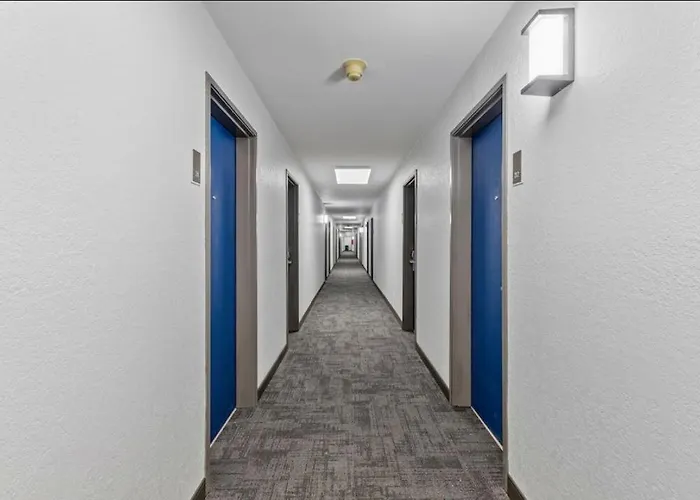 Chandigarh Hotel